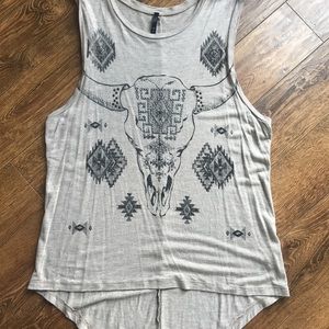 Bull Skull Tank Medium